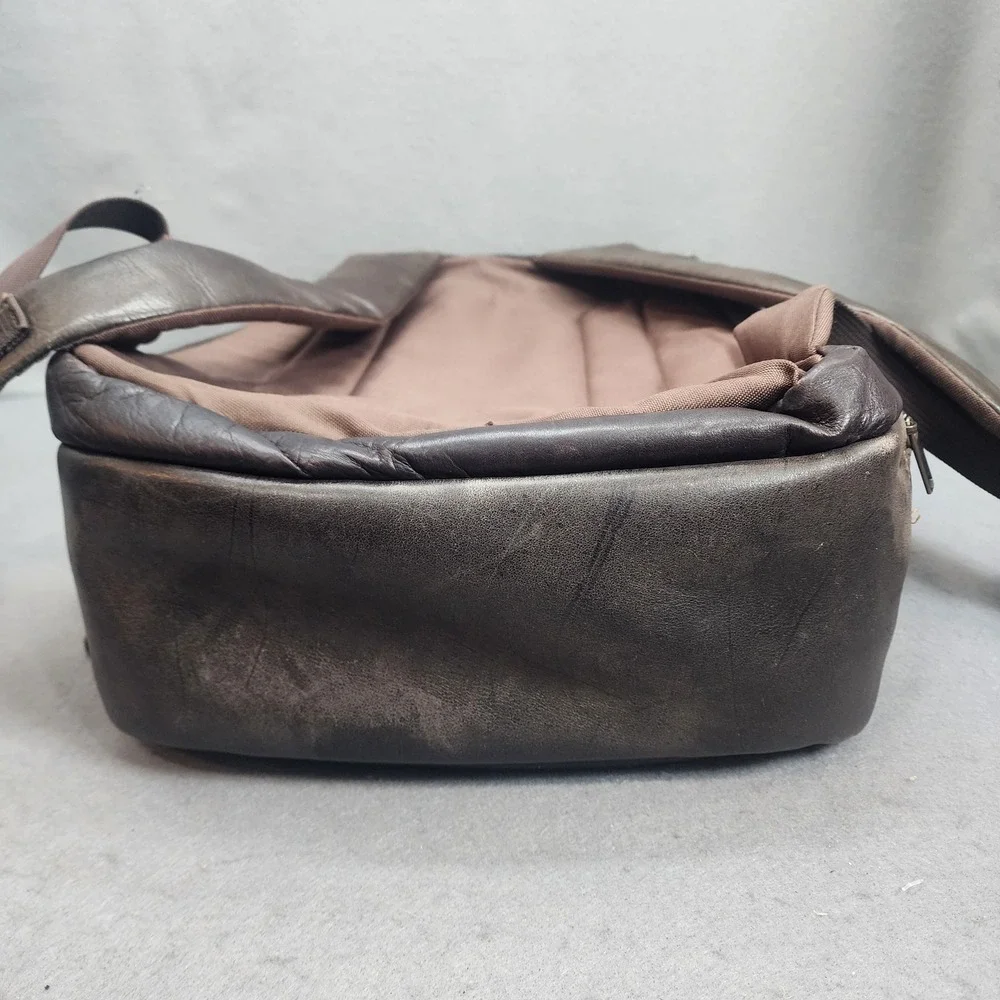 Wilsons Leather Backpack Brown Multi Pocket Laptop Travel Bag Mens OS